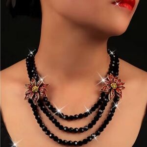 🌺 Heidi Daus New Black and Red Floral Necklace With Swarovski Crystals 🌺